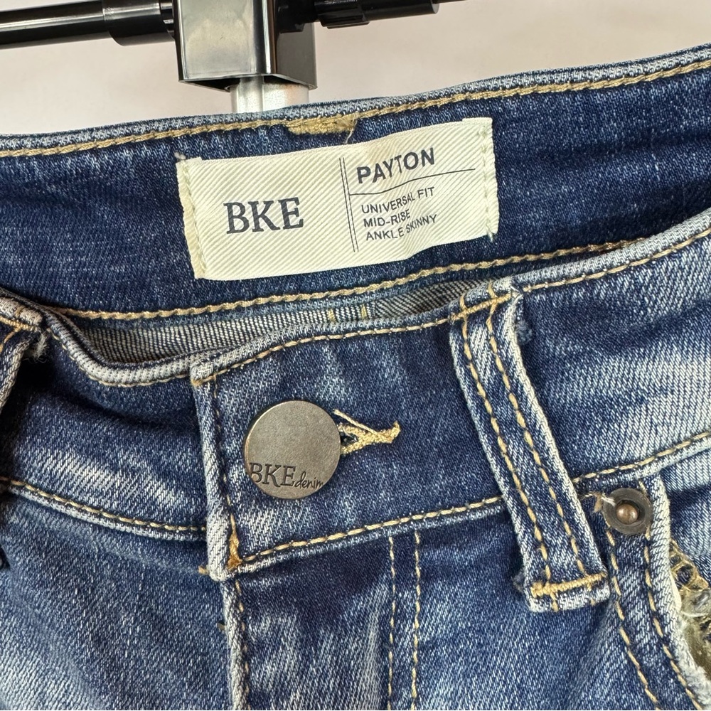 BKE Payton Distressed Ankle Skinny Jeans Women’s 26 Mid Rise Stretch - Picture 3 of 12